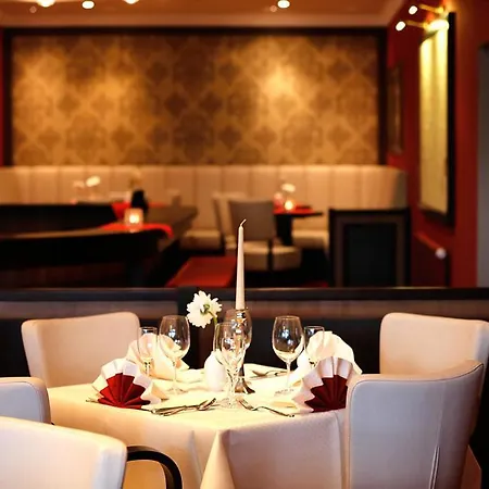 The Lakeside - Burghotel Zu Ξενοδοχείο