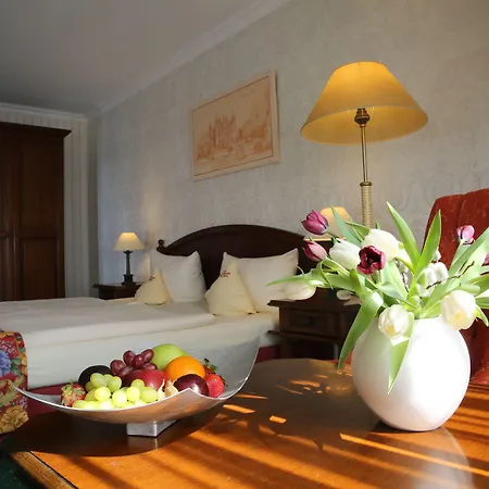 The Lakeside - Burghotel Zu 4* Strausberg