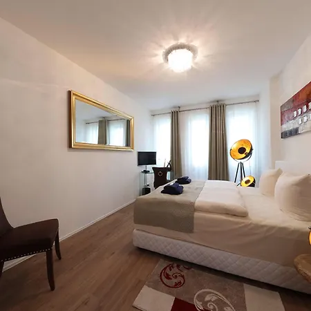 The Lakeside - Burghotel Zu Hotel 4*