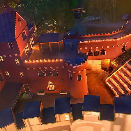 ホテル The Lakeside - Burghotel Zu