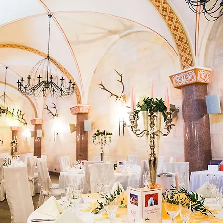 Hotel The Lakeside - Burghotel Zu Strausberg