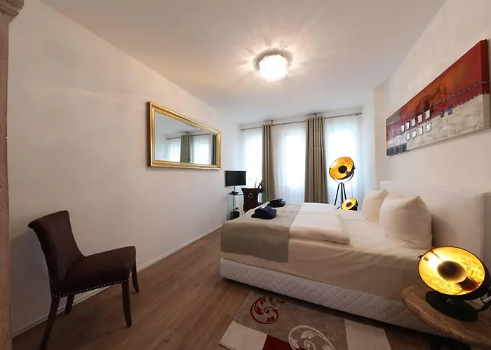 The Lakeside - Burghotel Zu فندق 4*