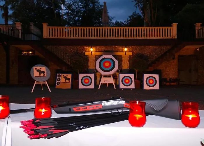 The Lakeside - Burghotel Zu 4* شتراوسبرغ