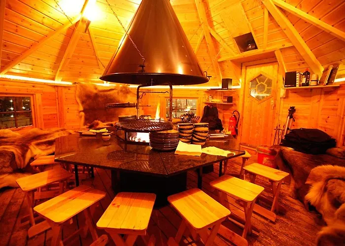 فندق The Lakeside - Burghotel Zu 4*