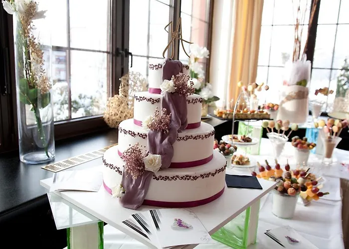 The Lakeside - Burghotel Zu